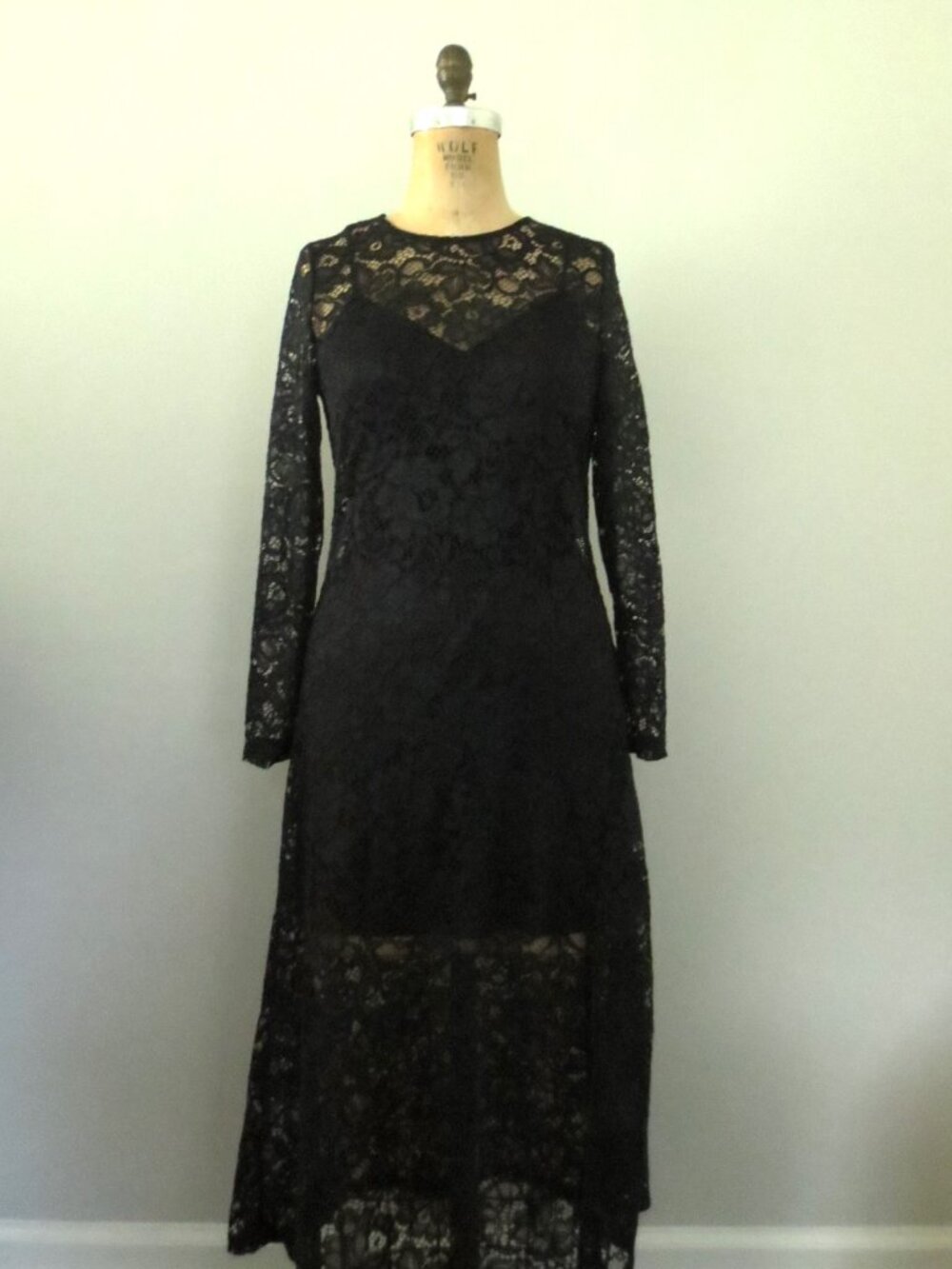 Black Lace Long Sleeve Midi Dress with Side Slit